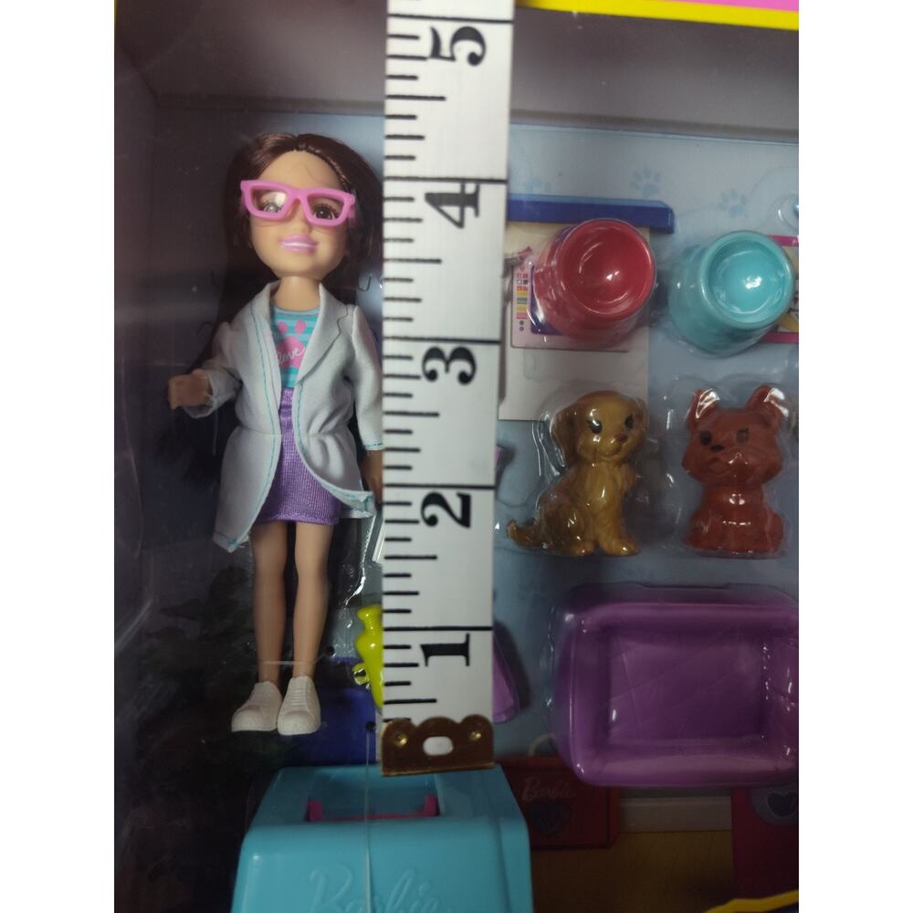 New In Box Mattel Barbie Chelsea Can Be A Vet Playset Bundle 2023 HGT12 - Picture 7 of 15